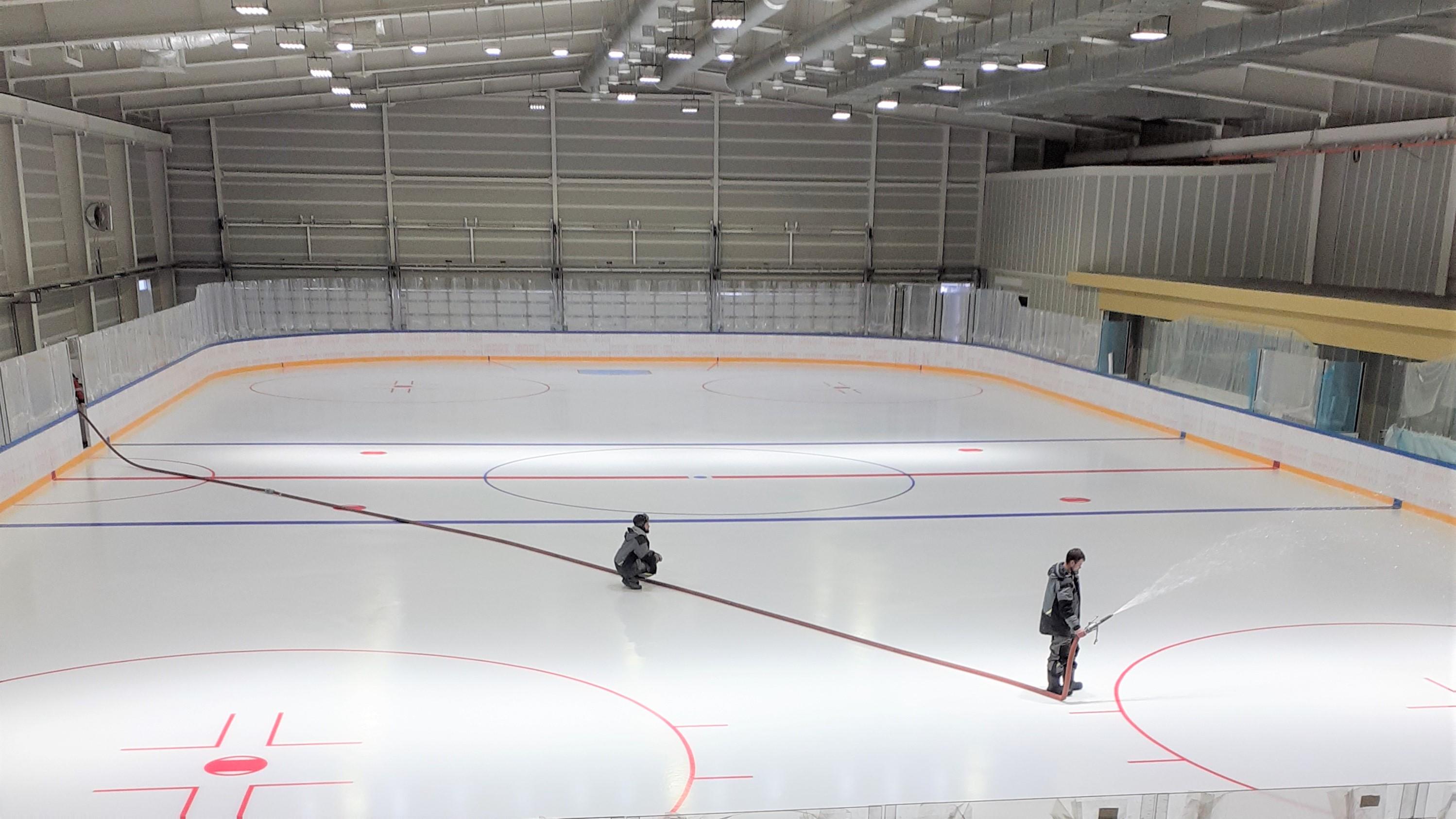 Year-round ice complex for 